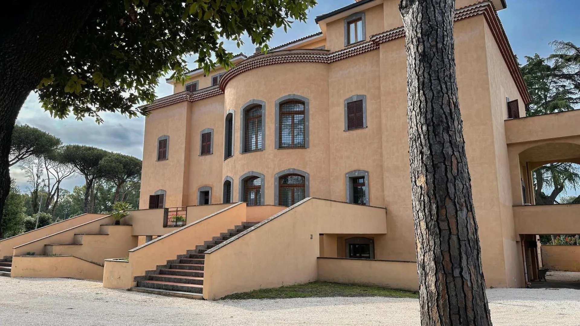 Villa Due Leoni - Casa Per Turismo Cattolico Roma Italia